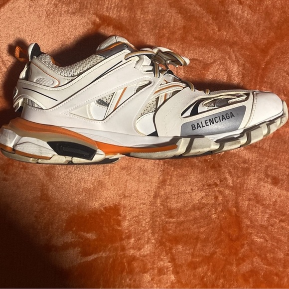 Balenciaga track led lighting - Picture 5 of 11